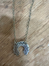 Load image into Gallery viewer, Orange spiny necklace
