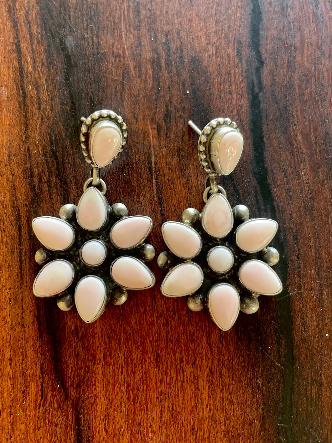 Pinch Conch Earrings