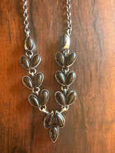 Load image into Gallery viewer, Onix necklace
