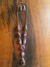 Load image into Gallery viewer, Purple Spiny Lariat set with Earrings
