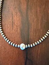 Load image into Gallery viewer, Freshwater pearl and Navajo Necklace

