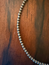 Load image into Gallery viewer, Navajo Pearl Necklace
