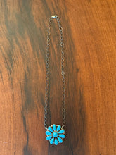 Load image into Gallery viewer, Cluster Turquoise Necklace
