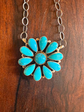 Load image into Gallery viewer, Cluster Turquoise Necklace
