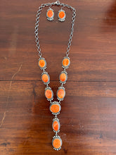 Load image into Gallery viewer, Orange Spiny Lariat Set
