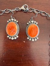 Load image into Gallery viewer, Orange Spiny Lariat Set
